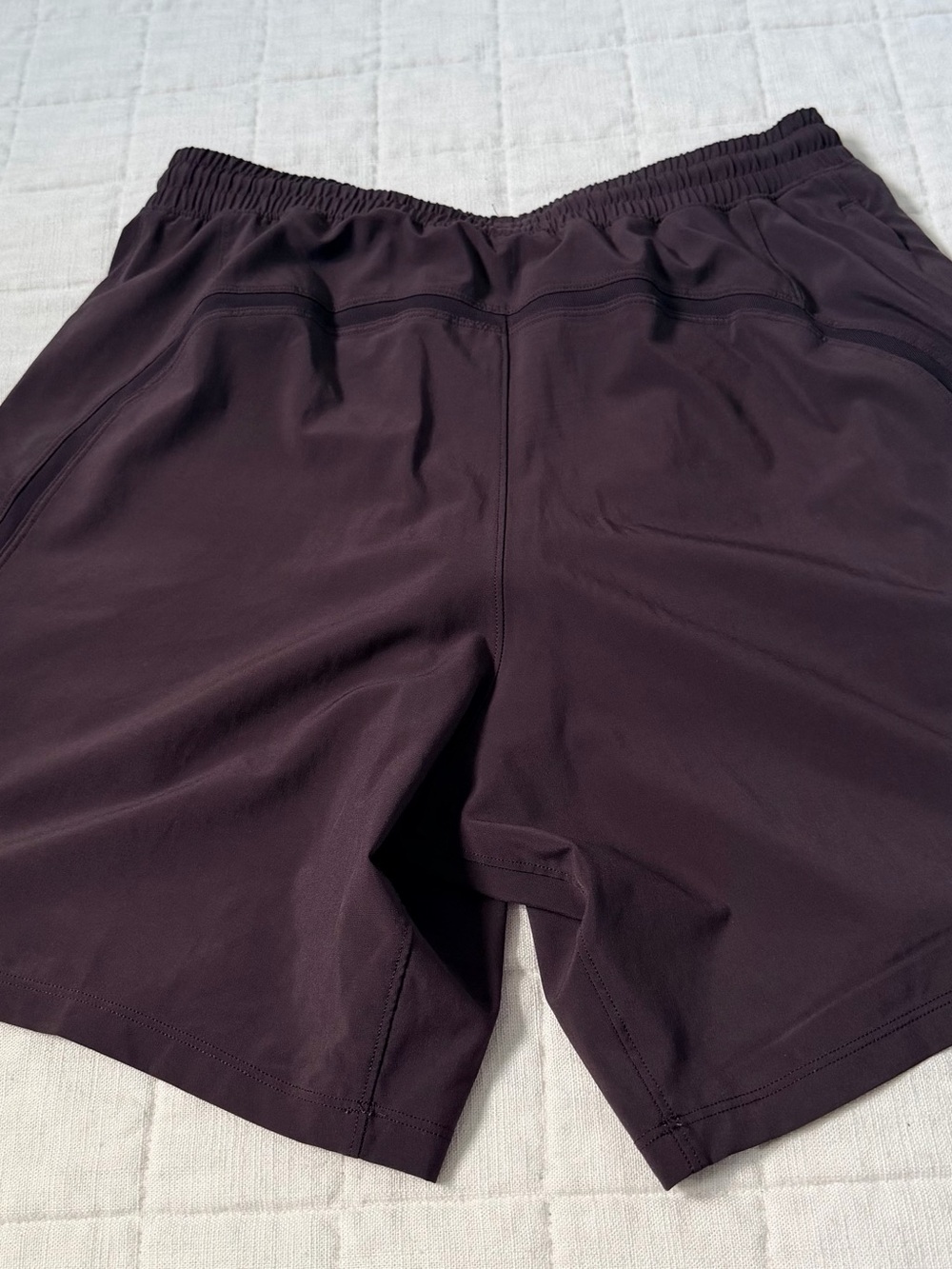 Men's Lululemon Pace Breaker shorts, 7” inseam, Medium; Sequoia, Brown